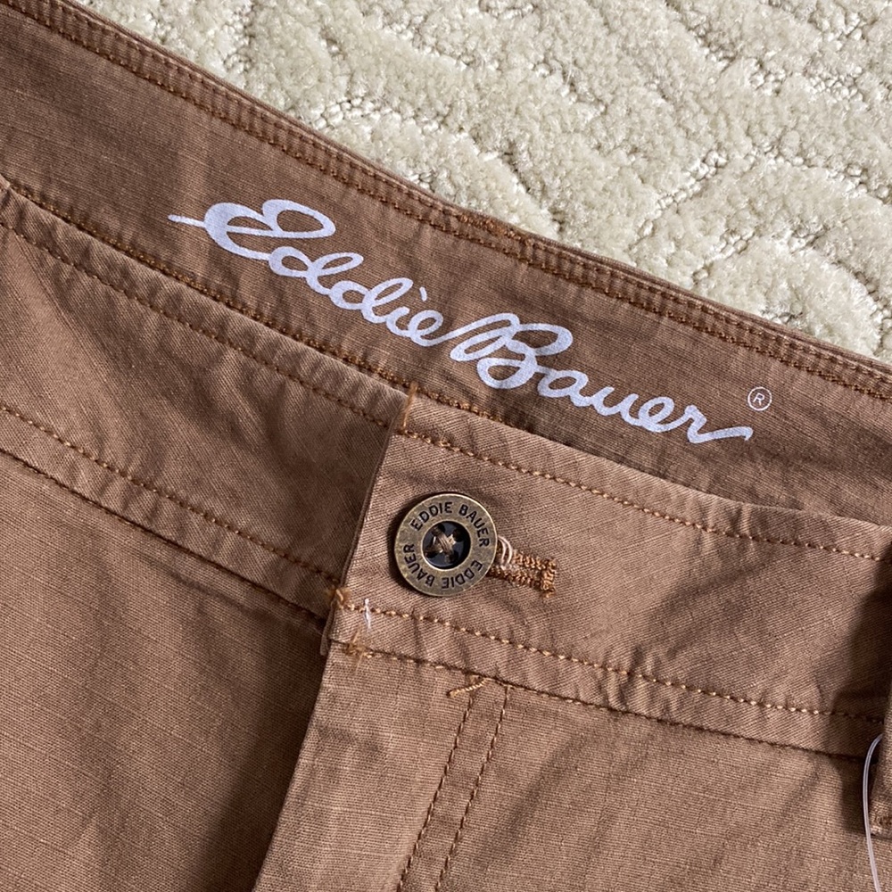 2/20 Eddie Bauer Convertible Pants